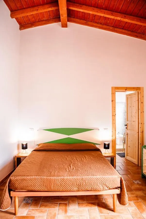 Bobo'S House Calasetta Bed & Breakfast